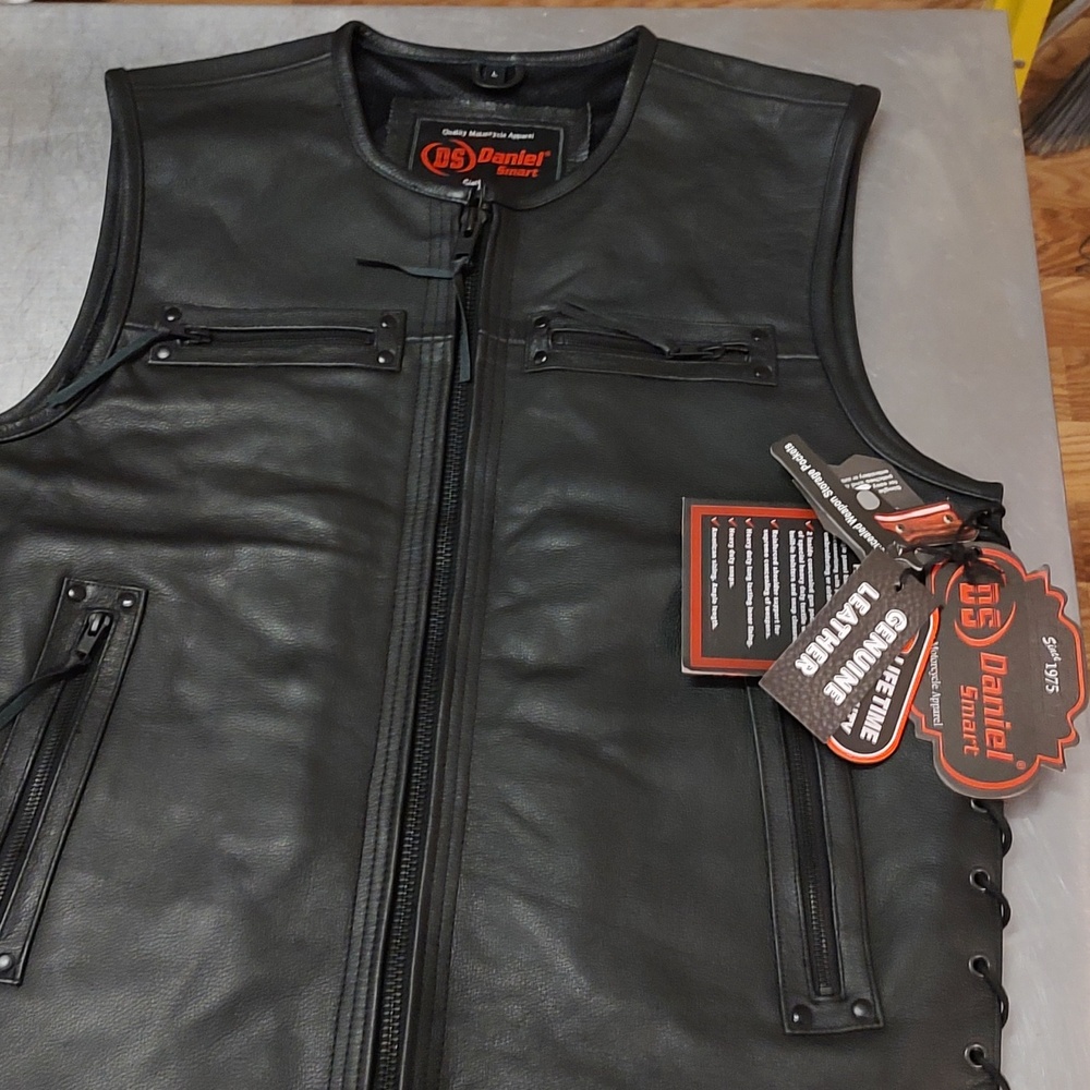 Daniel Smart DS146 Large Men's Vest